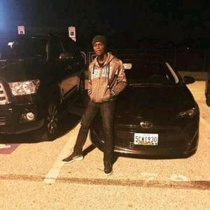 Meet your Posher, Guy bertrand